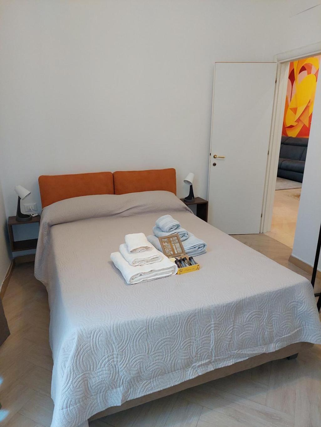 2Towers Holiday House_Centro Storico Di בולוניה מראה חיצוני תמונה
